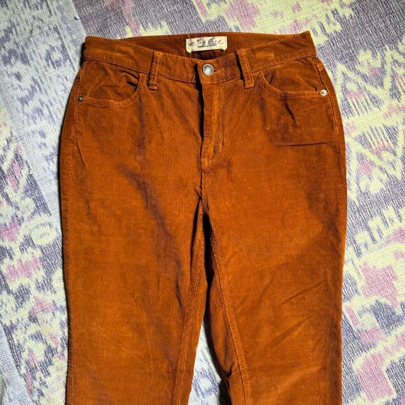 We The Free Skinny Fit Corduroy Pants High Rise Frayed Hem in Chestnut Brown - Picture 9 of 13